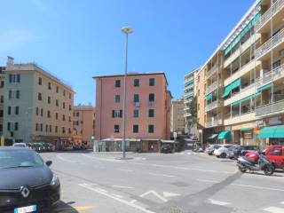 LA ROTONDA IMMOBILIARE: agenzia immobiliare di Genova - Immobiliare.it