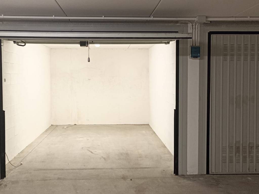 Garage - box corso vittorio emanuele ii 197, santa croce, padova