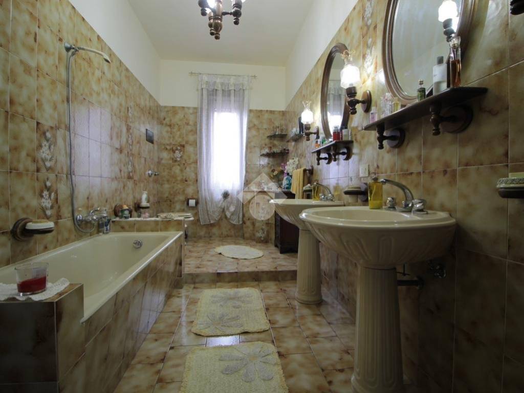 30-BAGNO