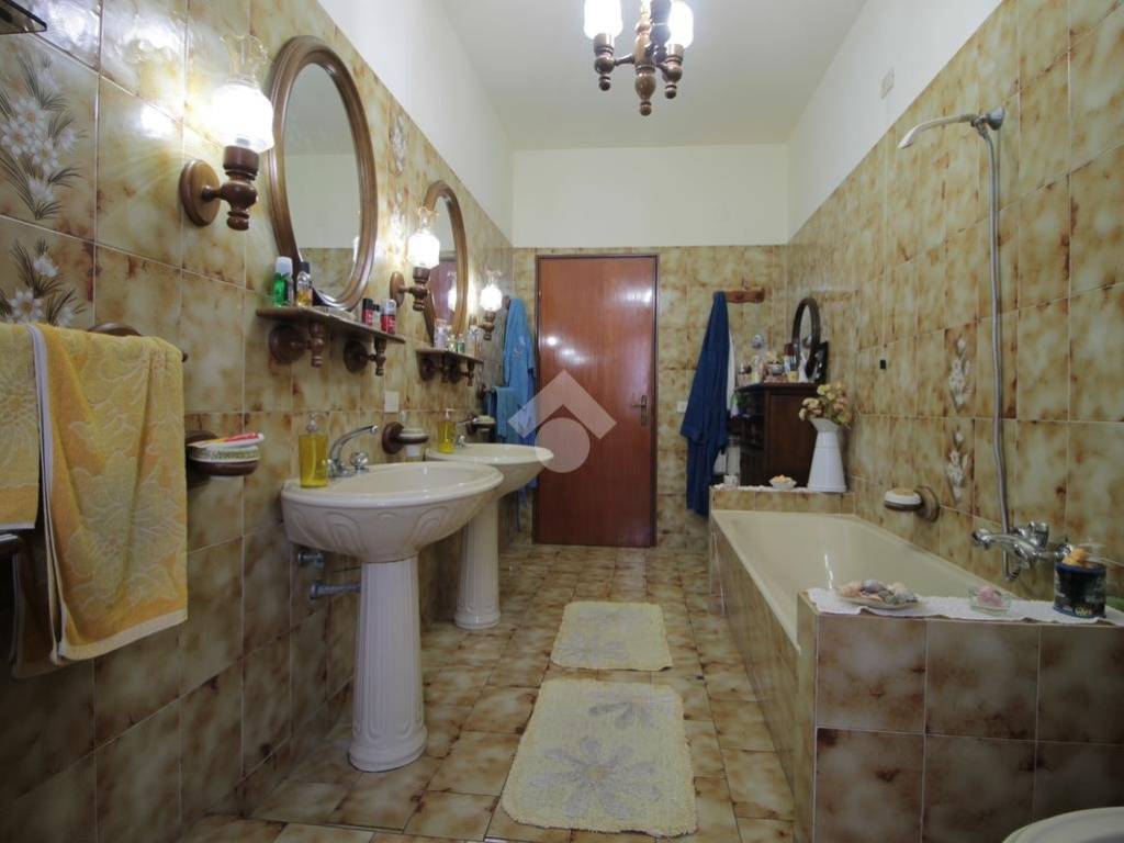 31-BAGNO