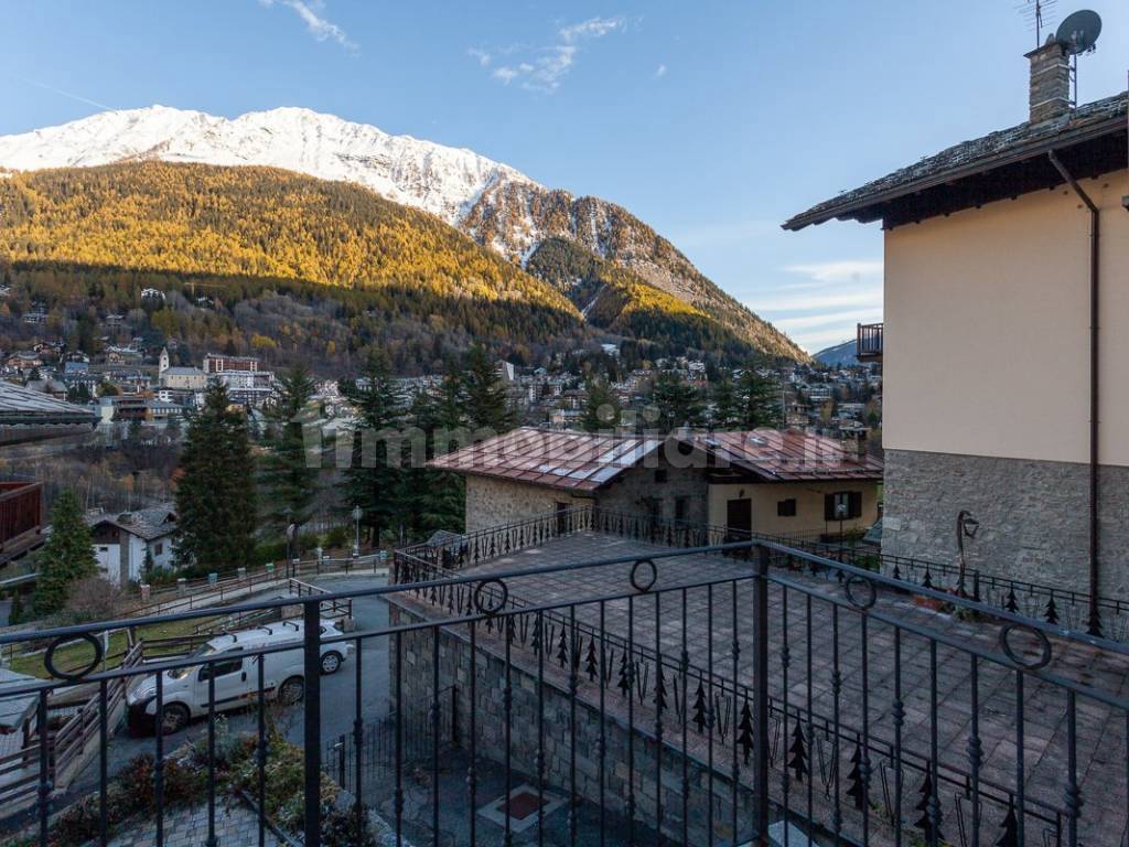 Courmayeur Dolonne nuova costruzione