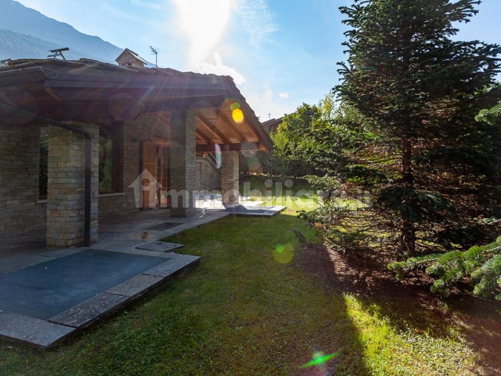 CHALET INDIPENDENTE COURMAYEUR