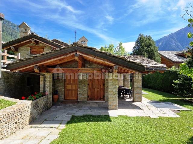 CHALET LA SAXE COURMAYEUR