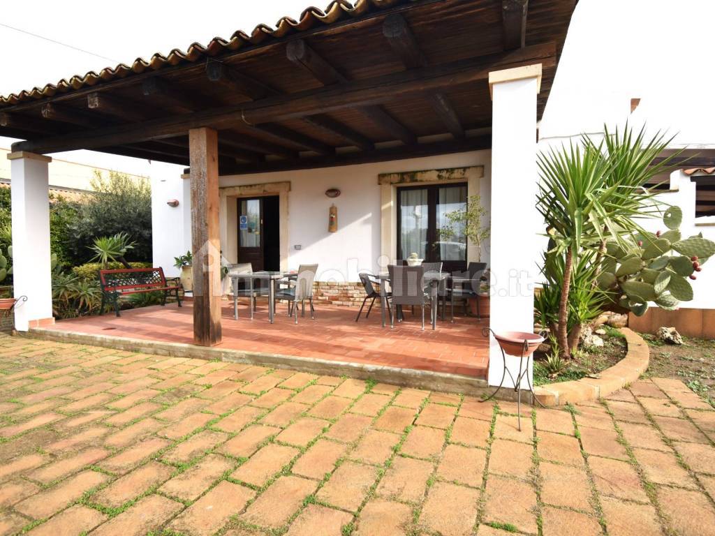 Locale commerciale Contrada Avola Antica, Avola, Rif. 108596549