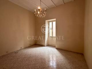 vendesi-appartamento-in-centro-storico-in-umbria-perugia-spoleto-17050575271069.jpg