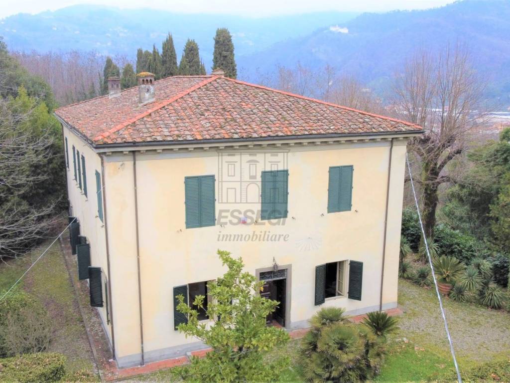 Elegante villa ottocentesca 7km da Lucca (6).JPG