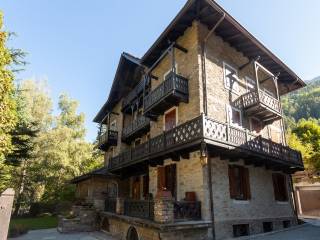 Mansarda con vista Pussey - Courmayeur