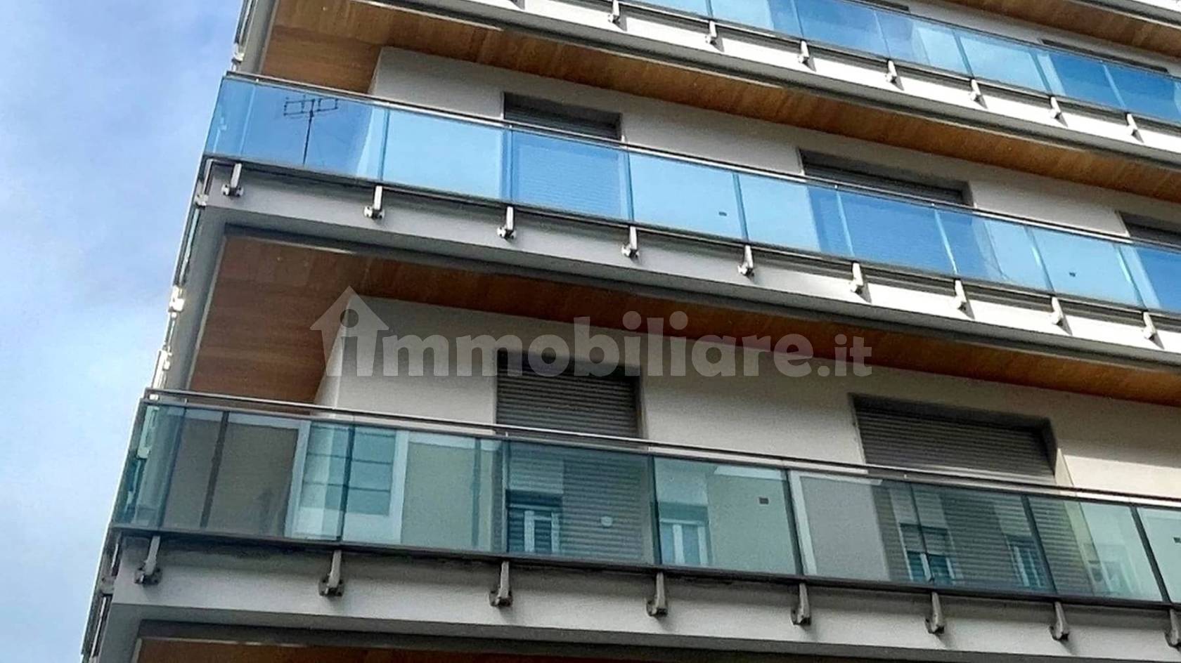 Vendita Appartamento Cuneo. Bilocale in via Michele Coppino, 4, 12100.  Nuovo, terzo piano, rif. 108664911