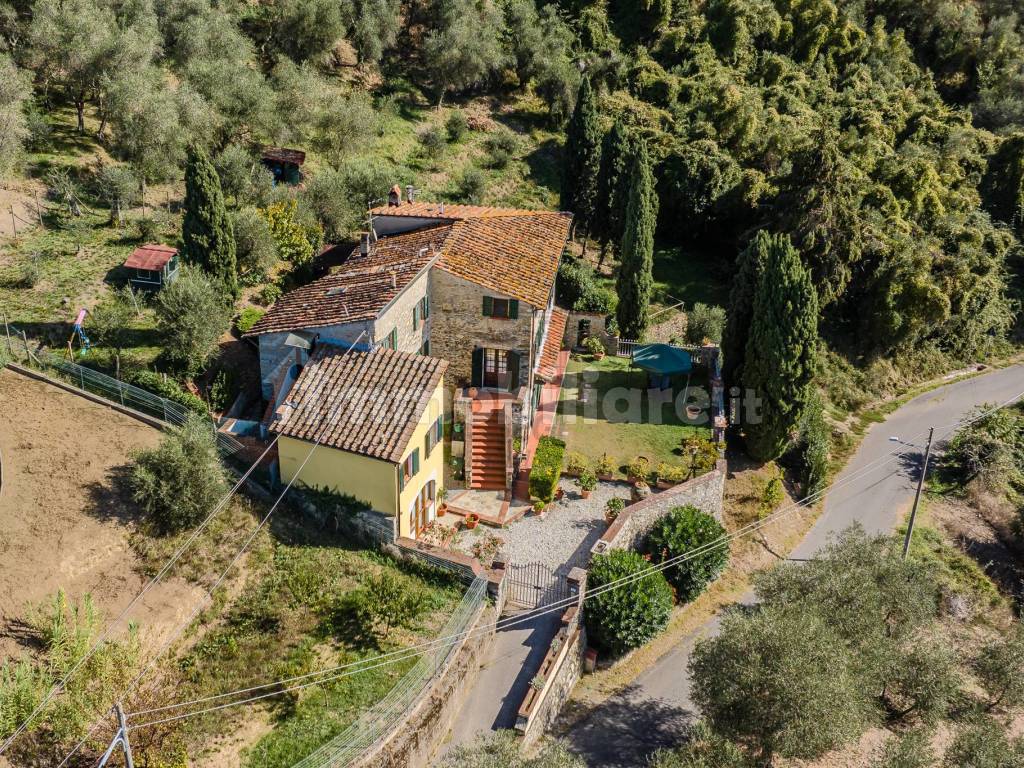 Casa colonica con vista a piazzano  (11).jpg