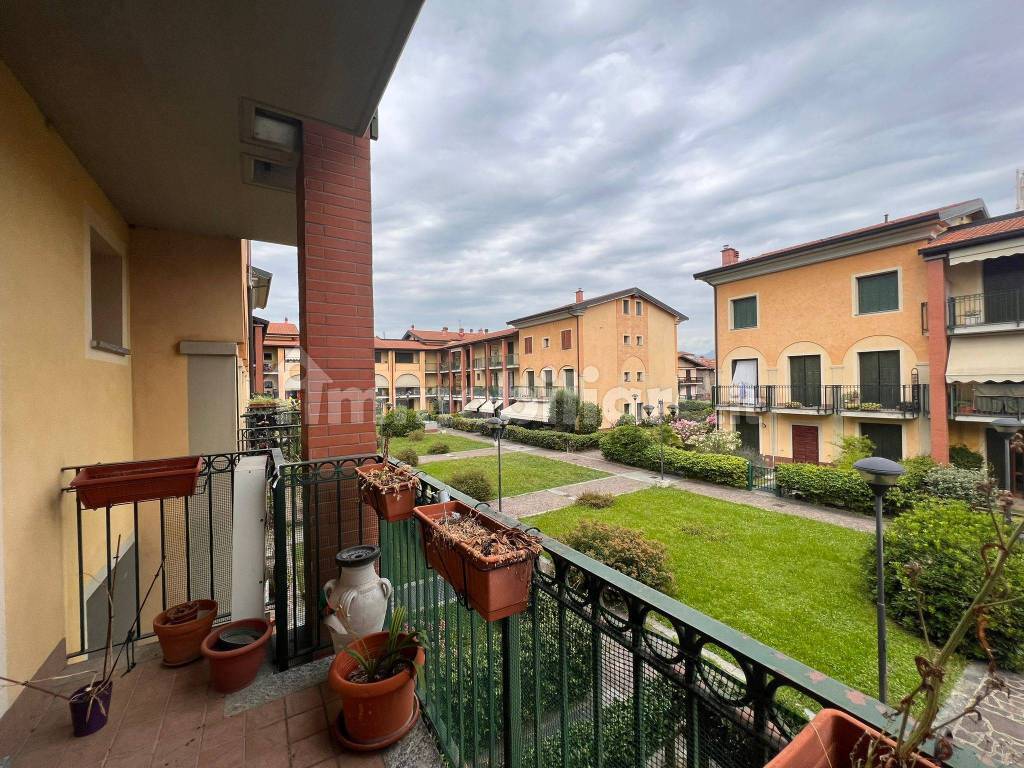 Vendita Appartamento Treviolo. Trilocale, Buono stato, primo piano ...