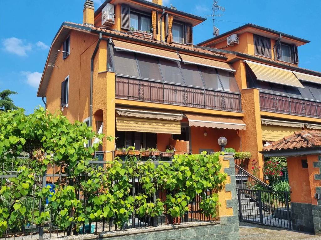 Case in vendita a Badile - Zibido San Giacomo - Immobiliare.it