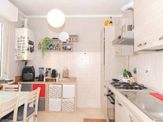 cucina abitabile accessibile dal soggiorno living