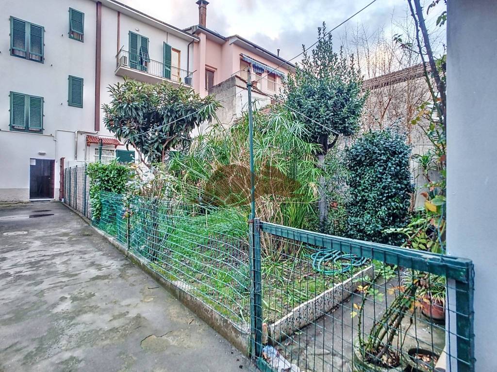 Trilocale con Giardino ad Empoli