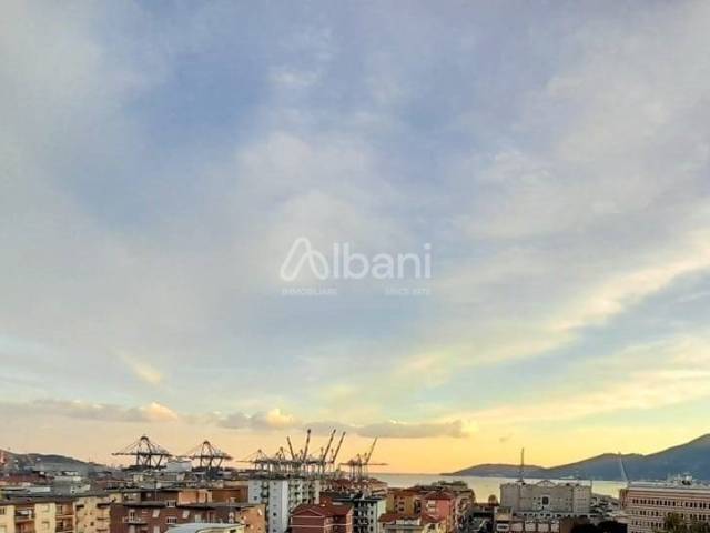 SP606_attico_la spezia_vendita_terrazza_ascensore_