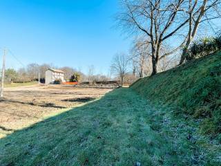 terreno vendita gattico esterno11