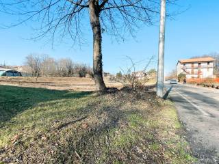 terreno vendita gattico esterno2