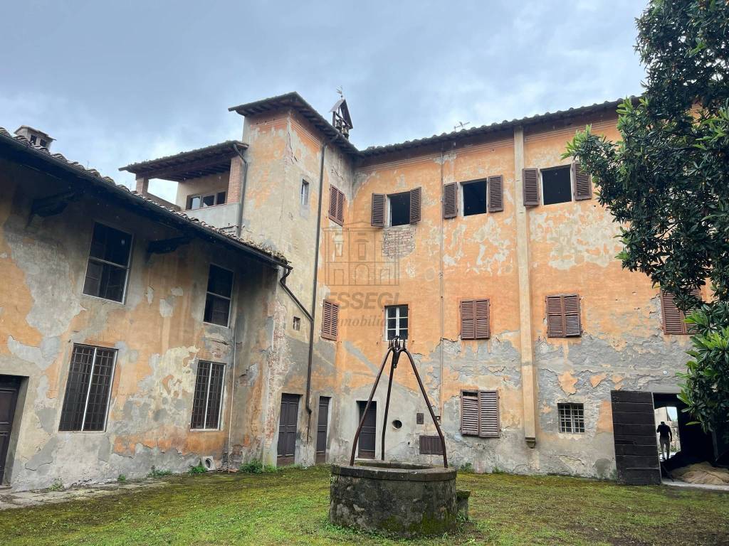 PALAZZO VILLA DI MONTELOPIO in vendita (11).JPEG