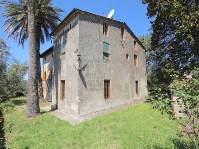 vendesi villa antica con terrazza panoramicavendes