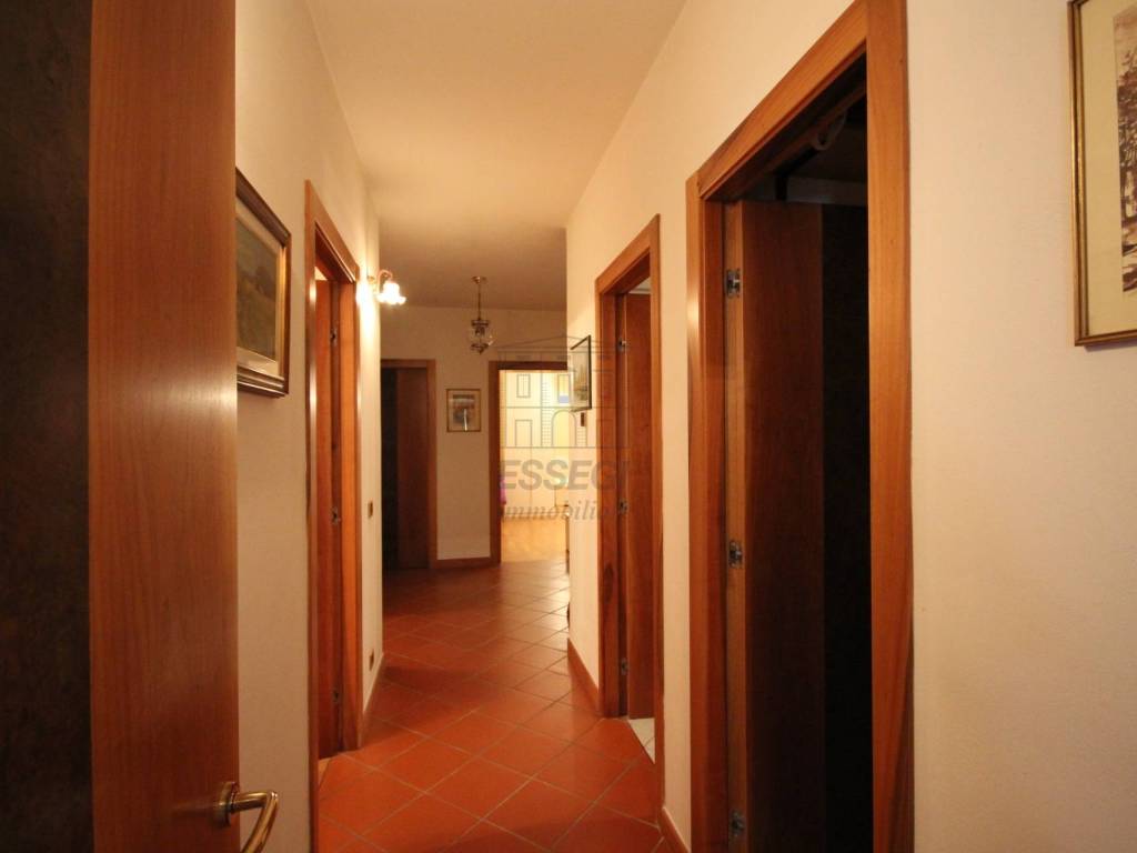 appartamento in vendita a Lucca (28).JPG