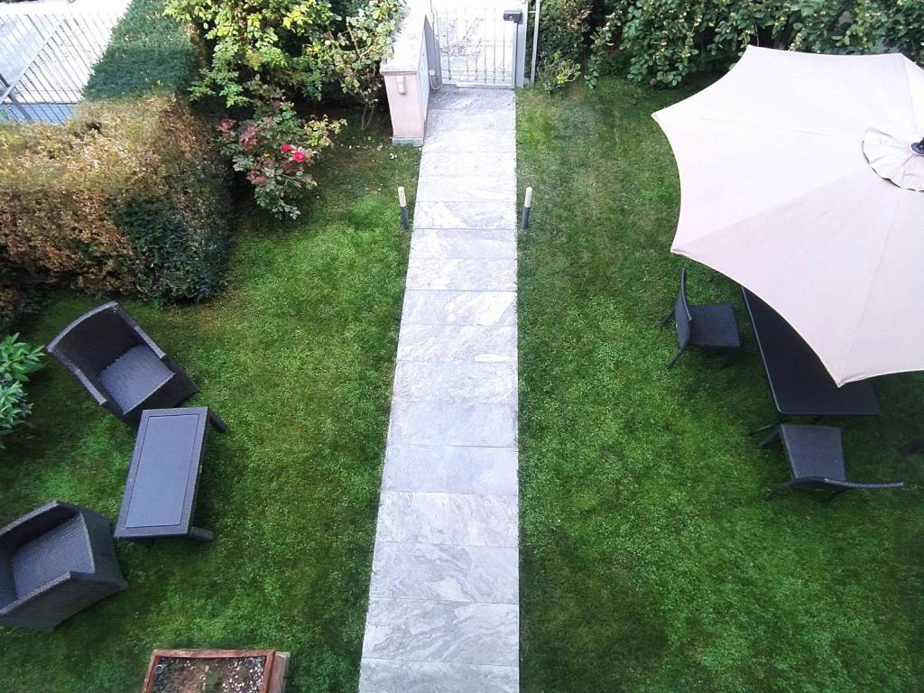 Rent Apartment Monza. 3room flat in corso Milano 27. Excellent