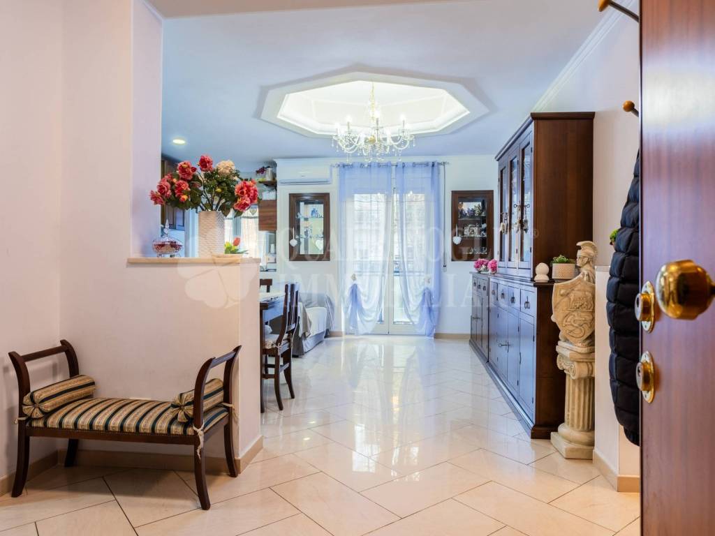 Vendita Appartamento Roma. Quadrilocale in corso Duca di Genova 160 ...