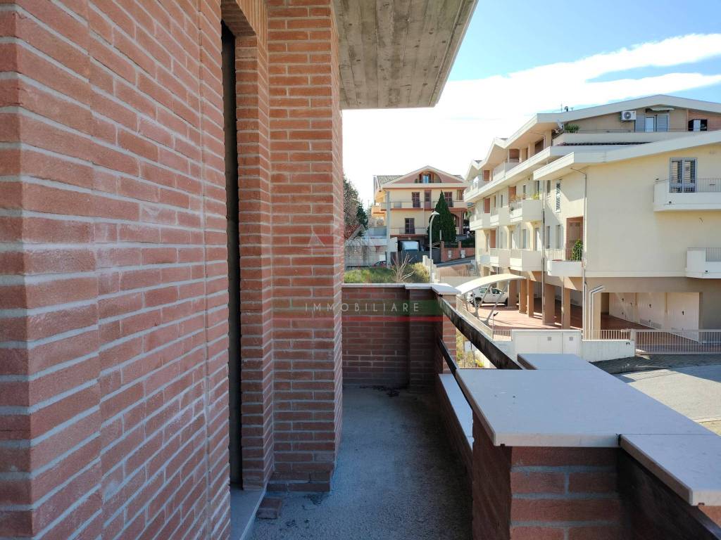 BALCONE