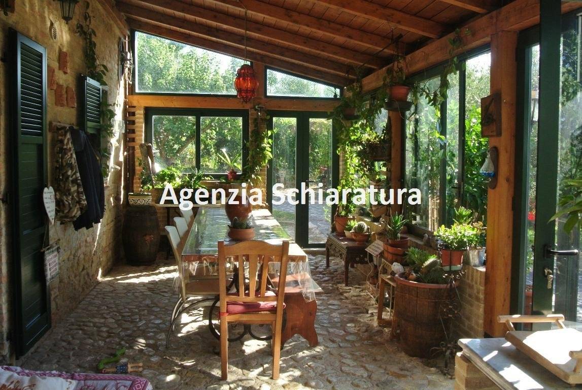 Casa indipendente in vendita a Vallefoglia