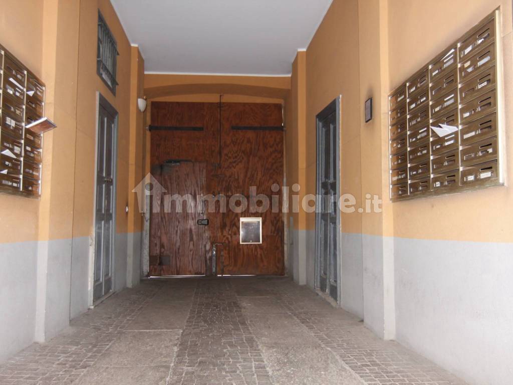 Vendita Appartamento Milano. Bilocale in via San Calocero 29. Buono
