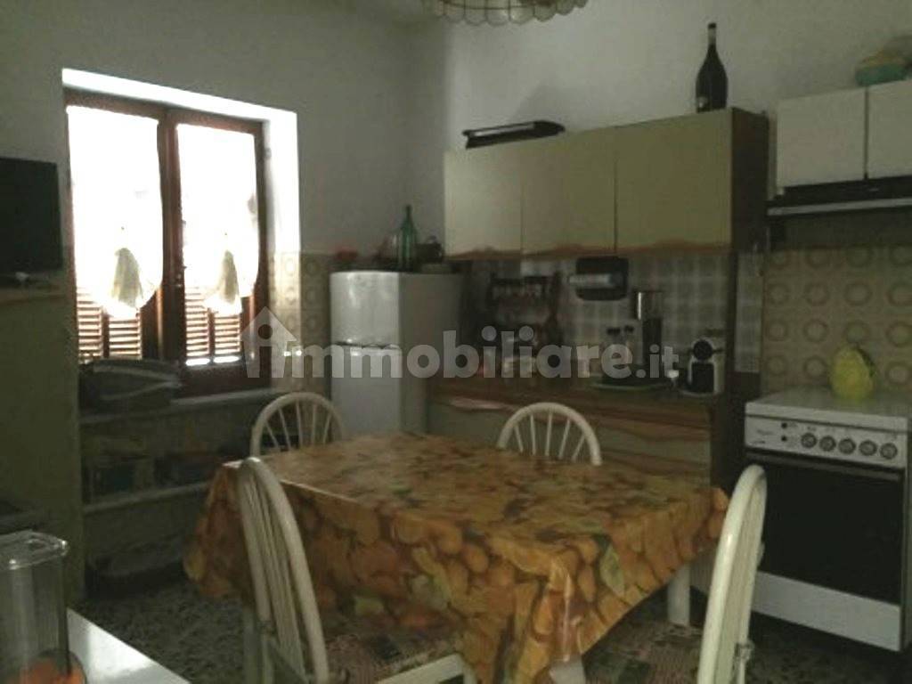 Vendita Appartamento In Via Piazze 1 Cremolino Rif 108878045 vendita-appartamento-in-via-piazze-1-cremolino-rif-108878045