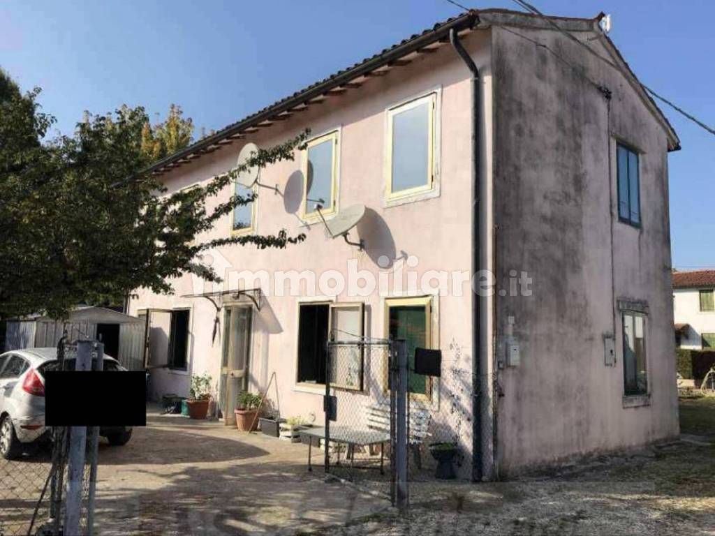 Asta per casa indipendente, Contrada Ronchi 21 Montebello Vicentino