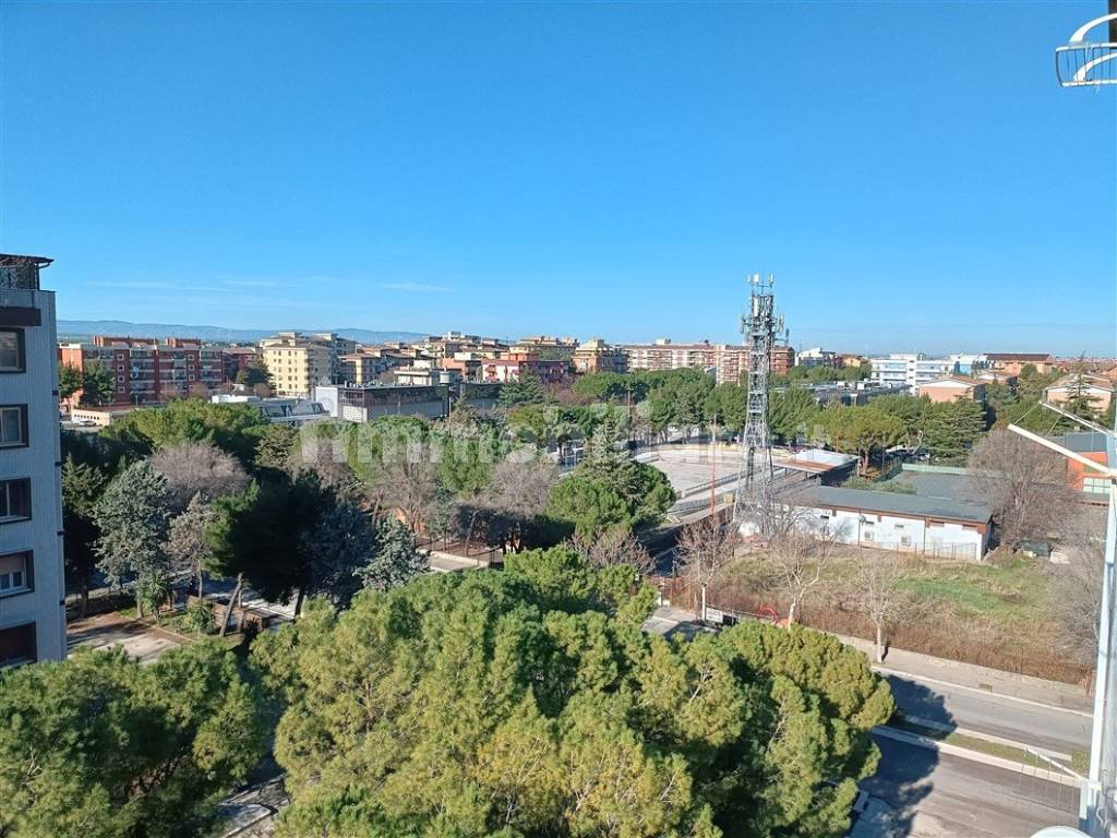 Vendita Appartamento Foggia. Trilocale in via Benedetto Croce 85. Buono  stato, settimo piano, con balcone, riscaldamento autonomo, rif. 101787581