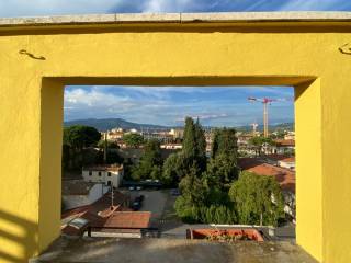 Firenze vendesi attico in via delle Porte Nuove