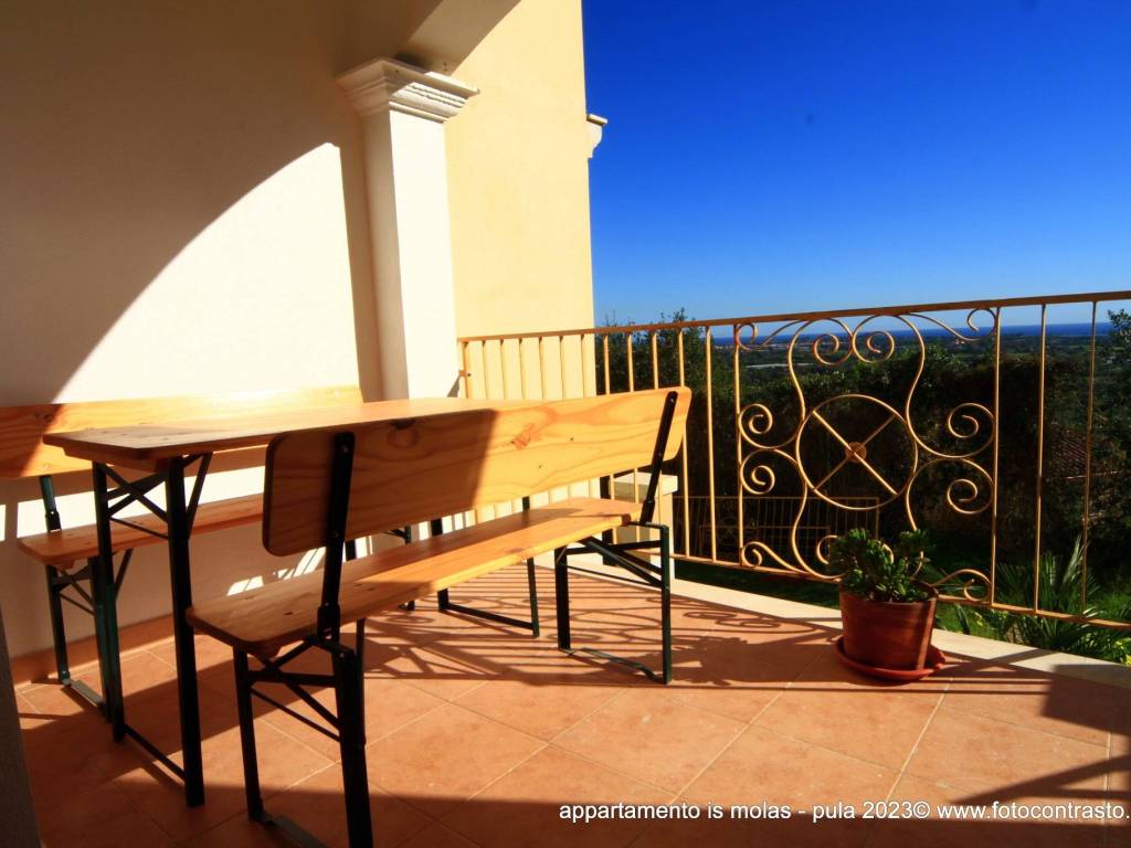 terrazza esterna lato giardino