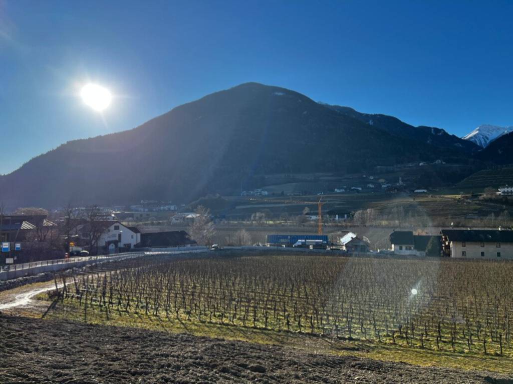 W03: Nuovo appartamento spazioso 4 vani con terrazza e giardino privato in posizione soleggiata - Foto 16