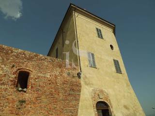 Piemonte Castello In Vendita