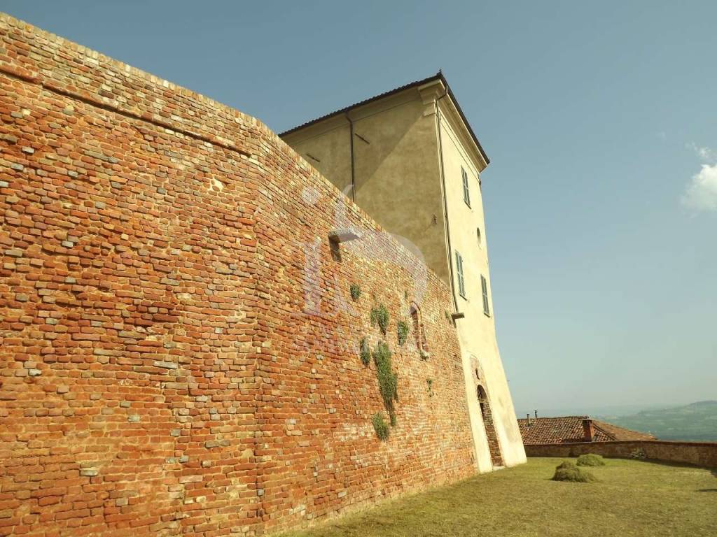 Piemonte Castello In Vendita