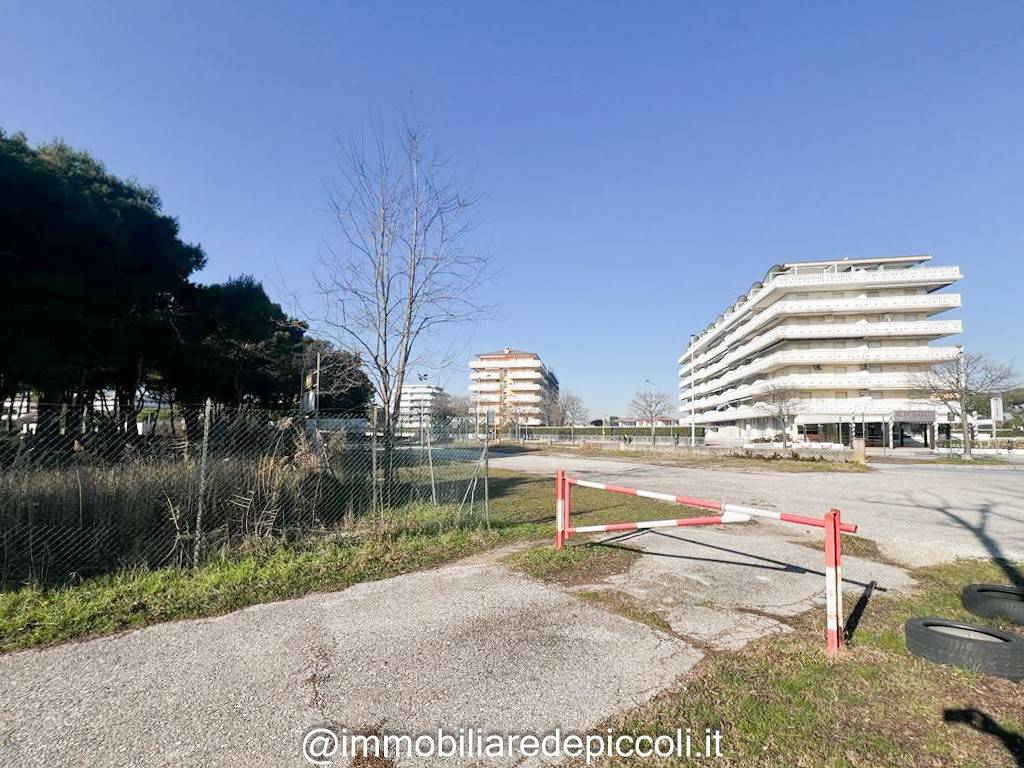 ACCESSO SPIAGGIA