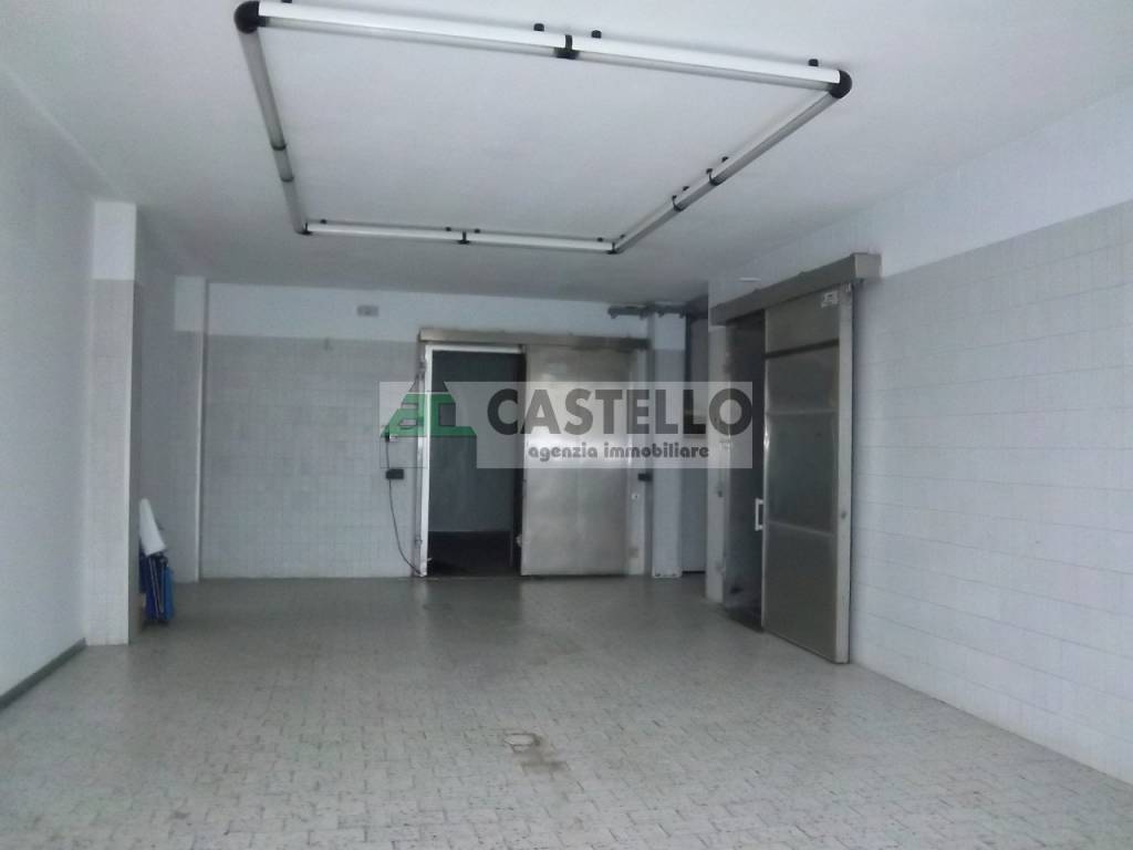 capannone commerciale cadoneghe  1