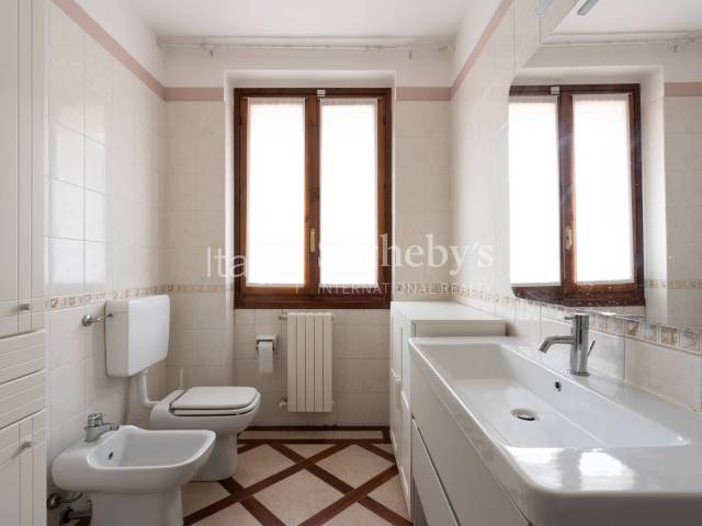 Bagno piano terra