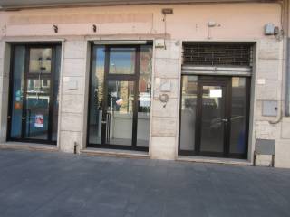 Affitto locale commerciale in centro Civitanova Ma