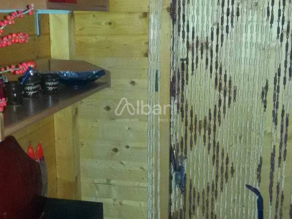 PR100_bougalow in legno con cucina camera bagno ve