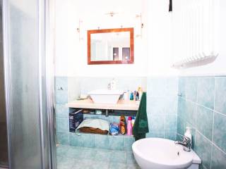 BAGNO IN CAMERA 4