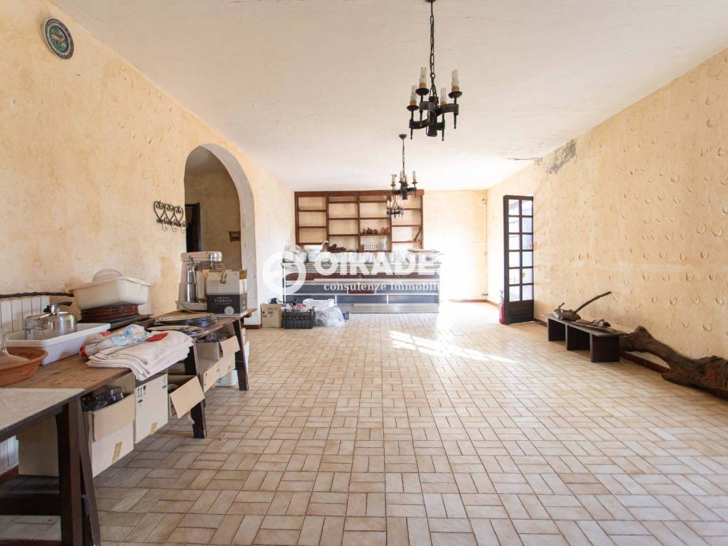 Salone