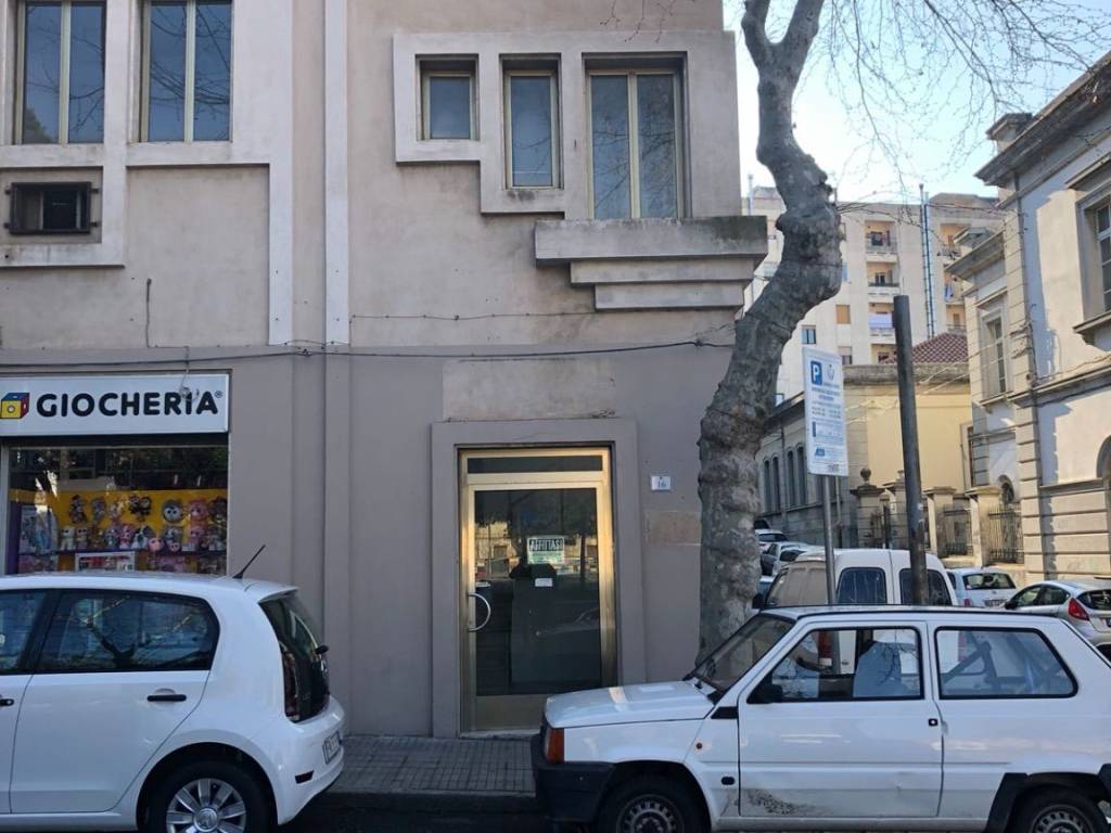 Ufficio - studio piazza vittorio emanuele 16, centro, nuoro