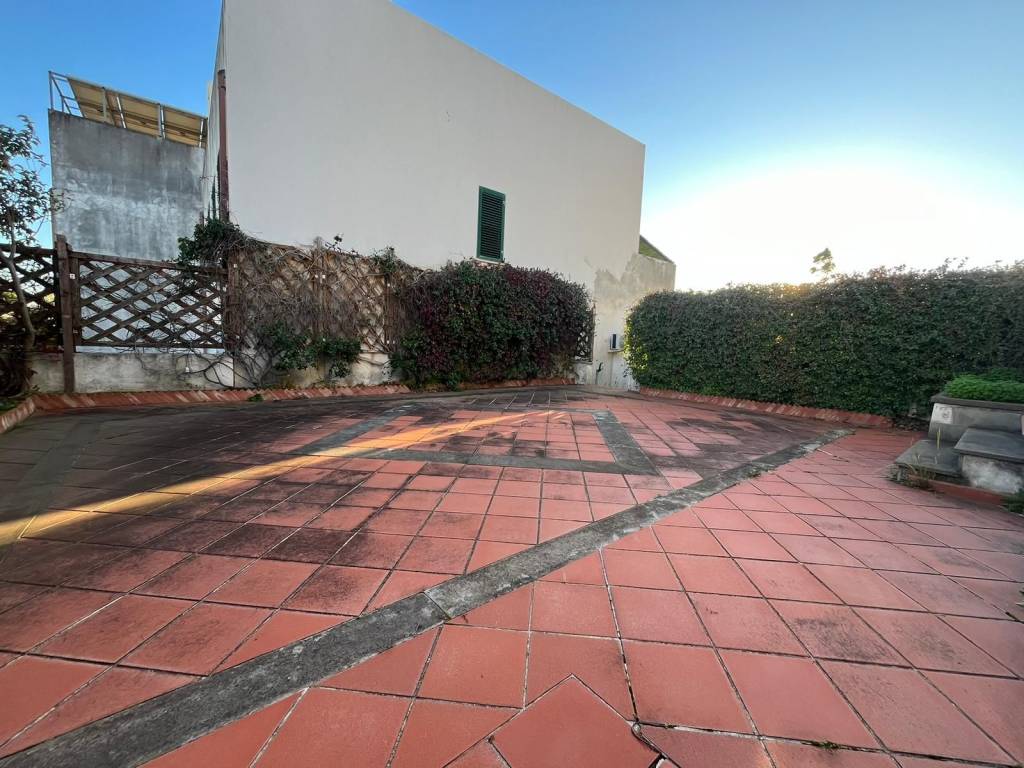 Villa bifamiliare villaggio botterio, calalunga pietragrande, montauro