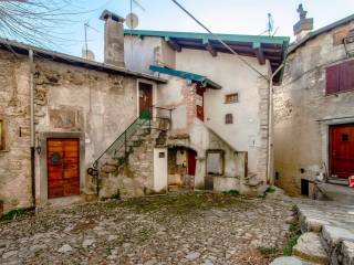 Casa di borgo con terrazzo vista lago a Laglio