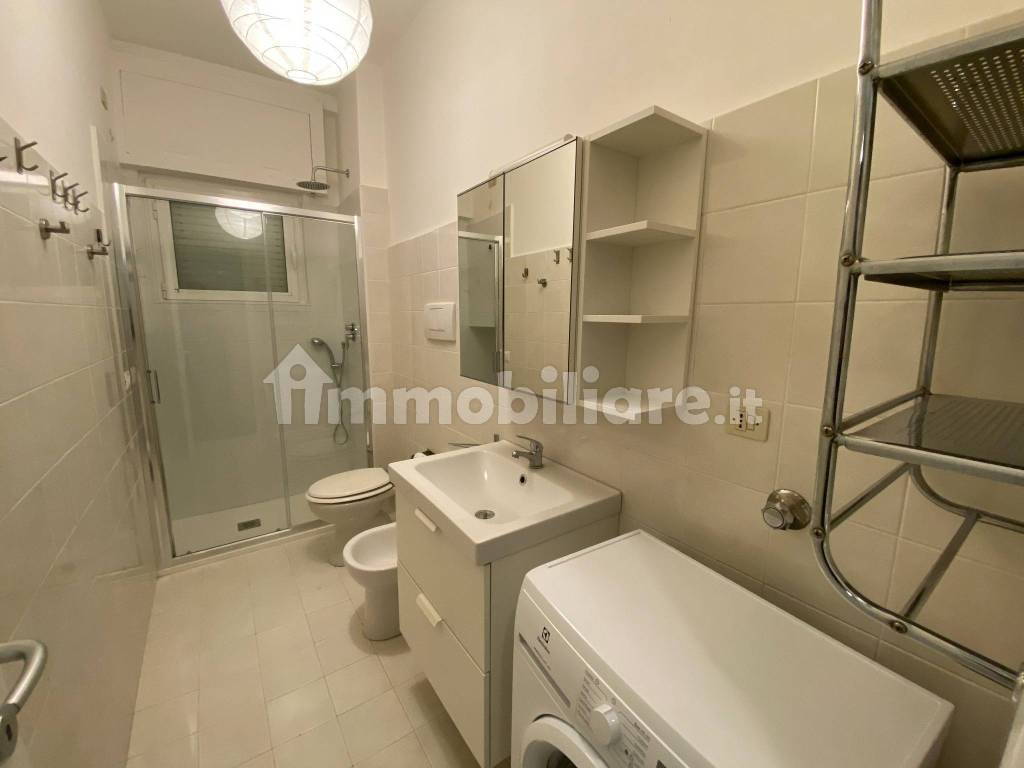 Affitto Appartamento Milano. Monolocale in via Paul Valery 3. Buono