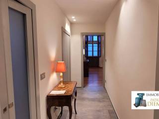 Aosta-centro-prestigio-appartamento-ristrutturato-