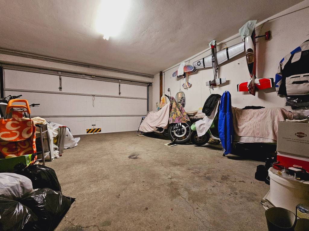 garage