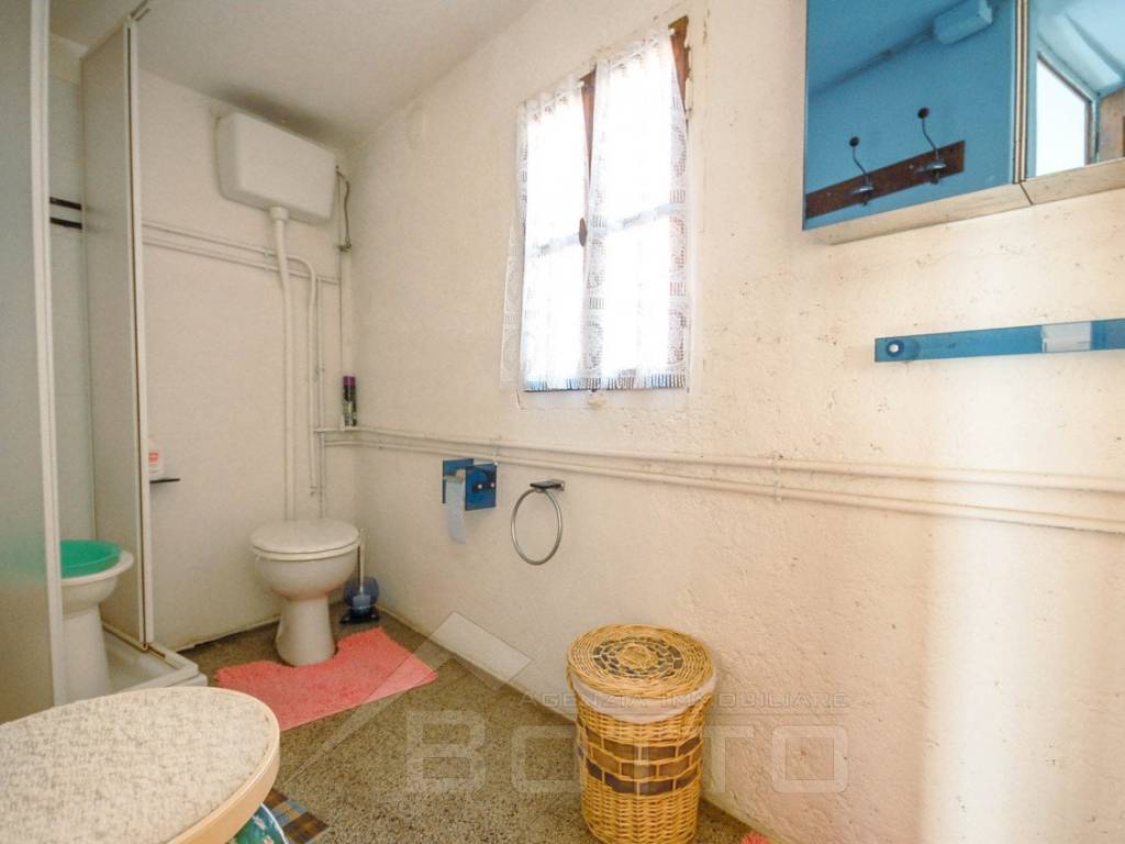 casa vendita quarna bagno